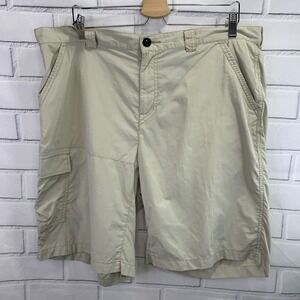Columbia Men's Omni-Shade Hiking Fishing Cargo Shorts 40W Tan Nylon A1